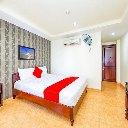 Oyo 243 Eden Hotel Nha Trang Exterior photo